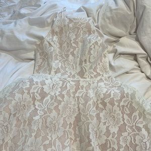 Brand new white Windsor high neck dress